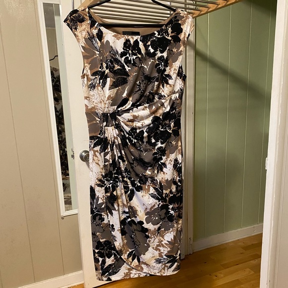 Connected Apparel Cap Sleeve Mock Wrap Dress gray leaf - Picture 14 of 16